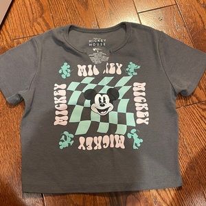 Size small top